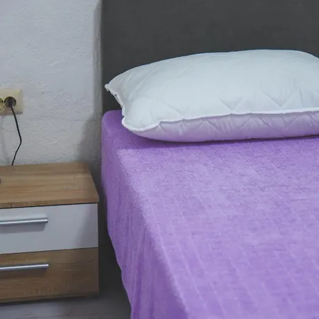 Apartment Bilice Darko Sibenik
